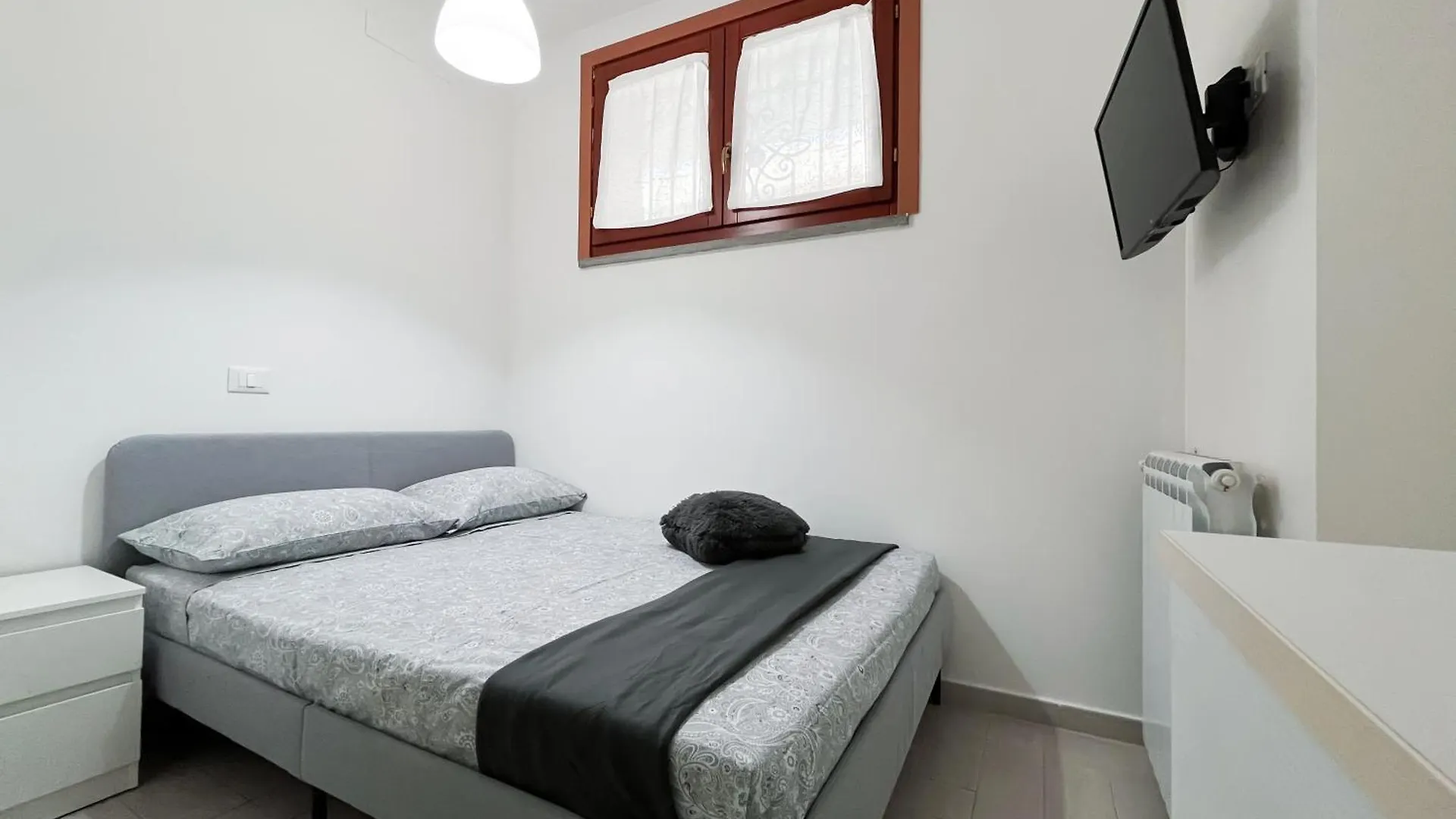 Oasi Holiday Anagnina Rome Apartment