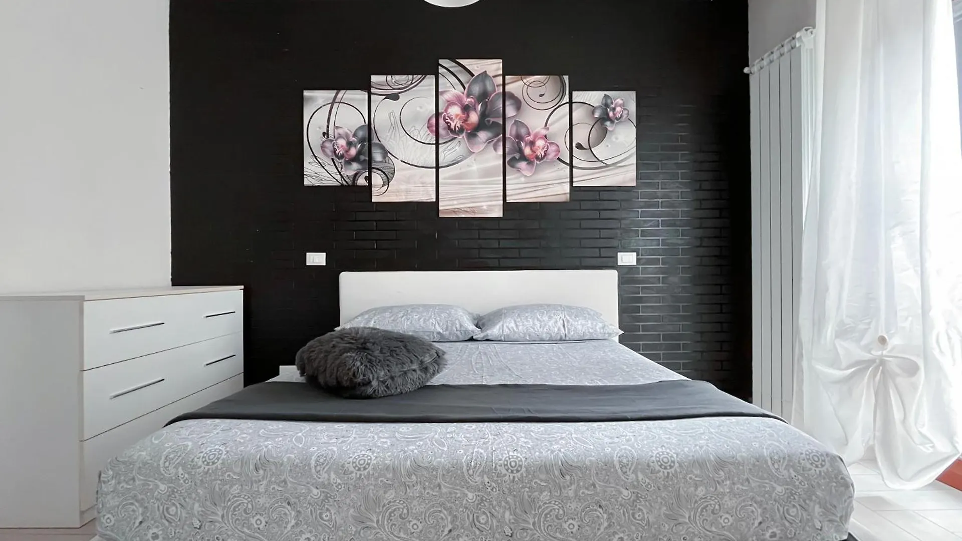 Oasi Holiday Anagnina Rome Apartment