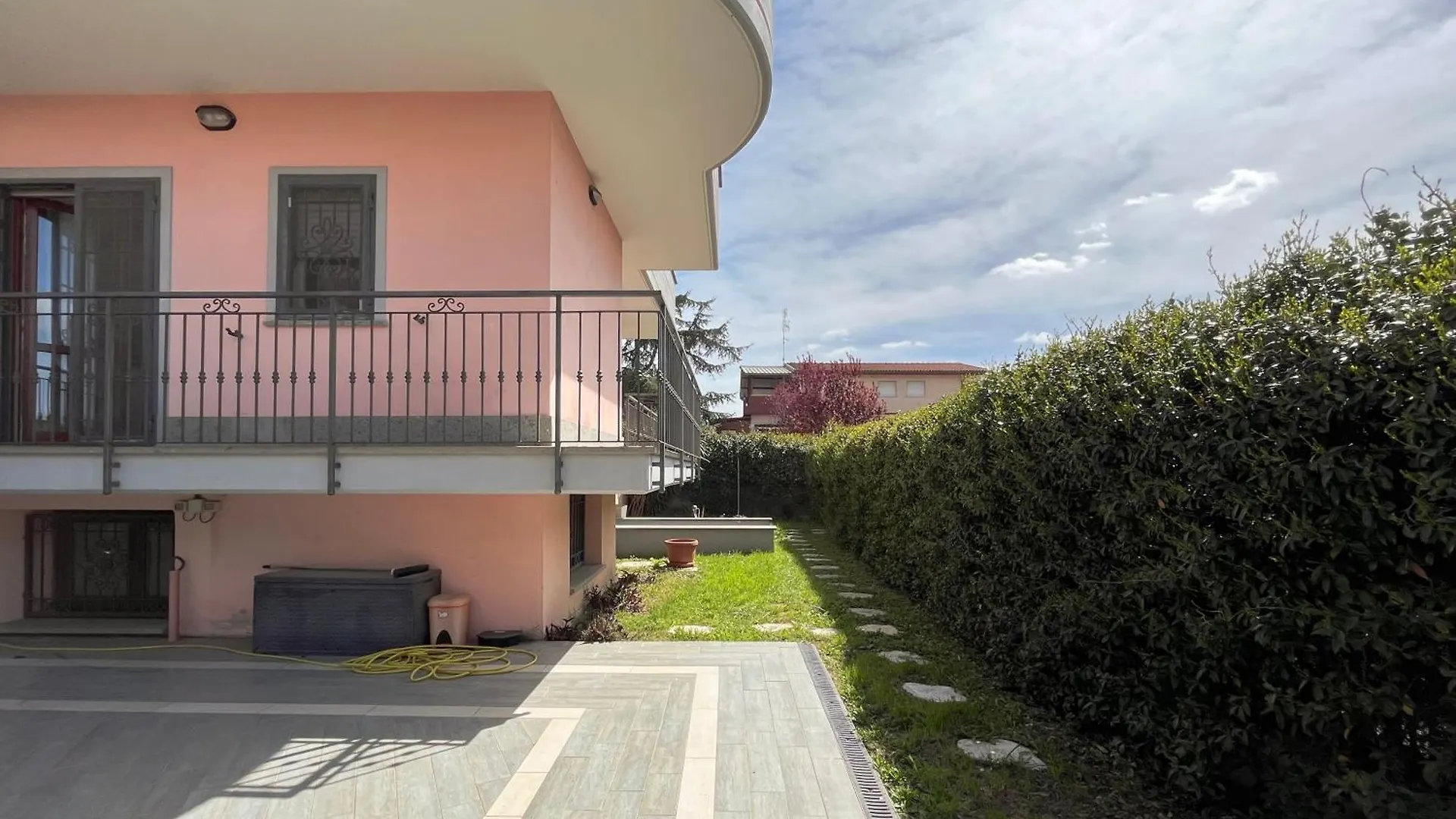 Oasi Holiday Anagnina Rome Apartment