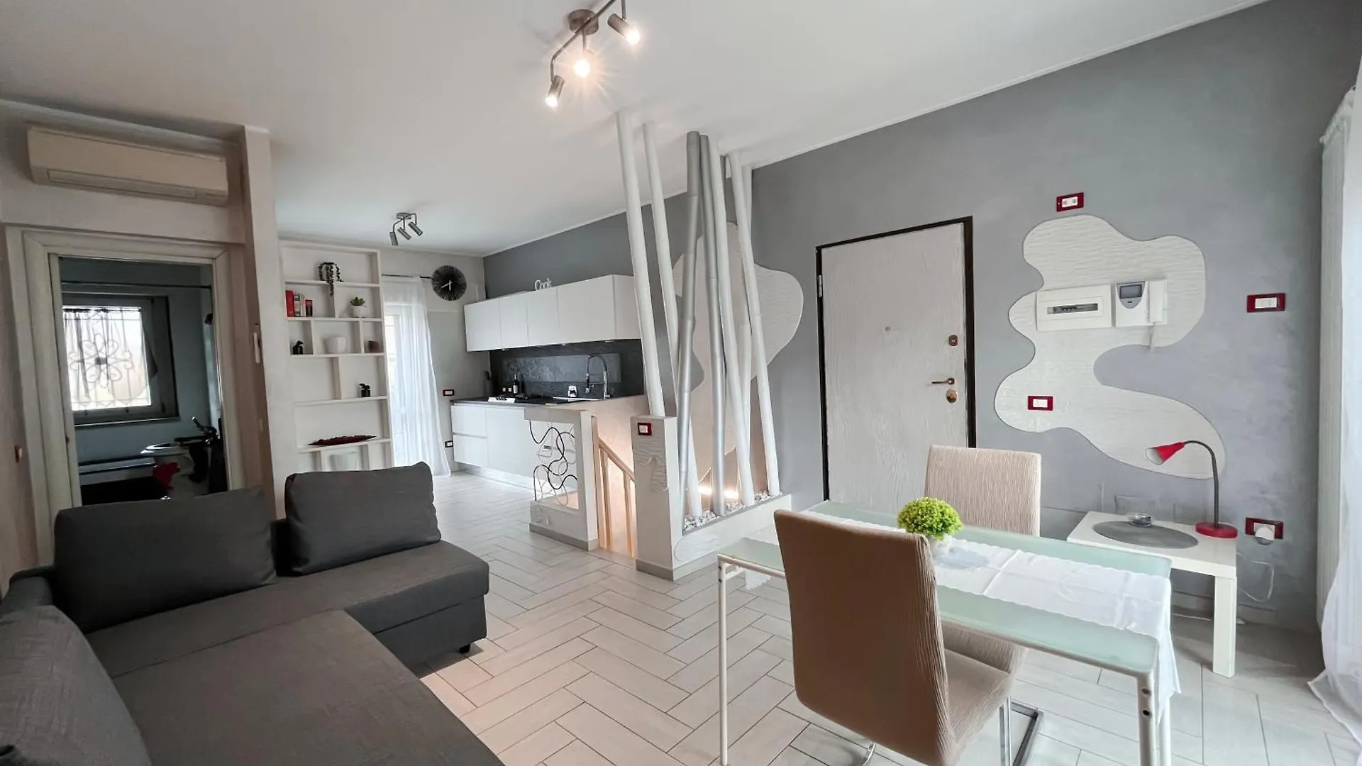 Oasi Holiday Anagnina Roma